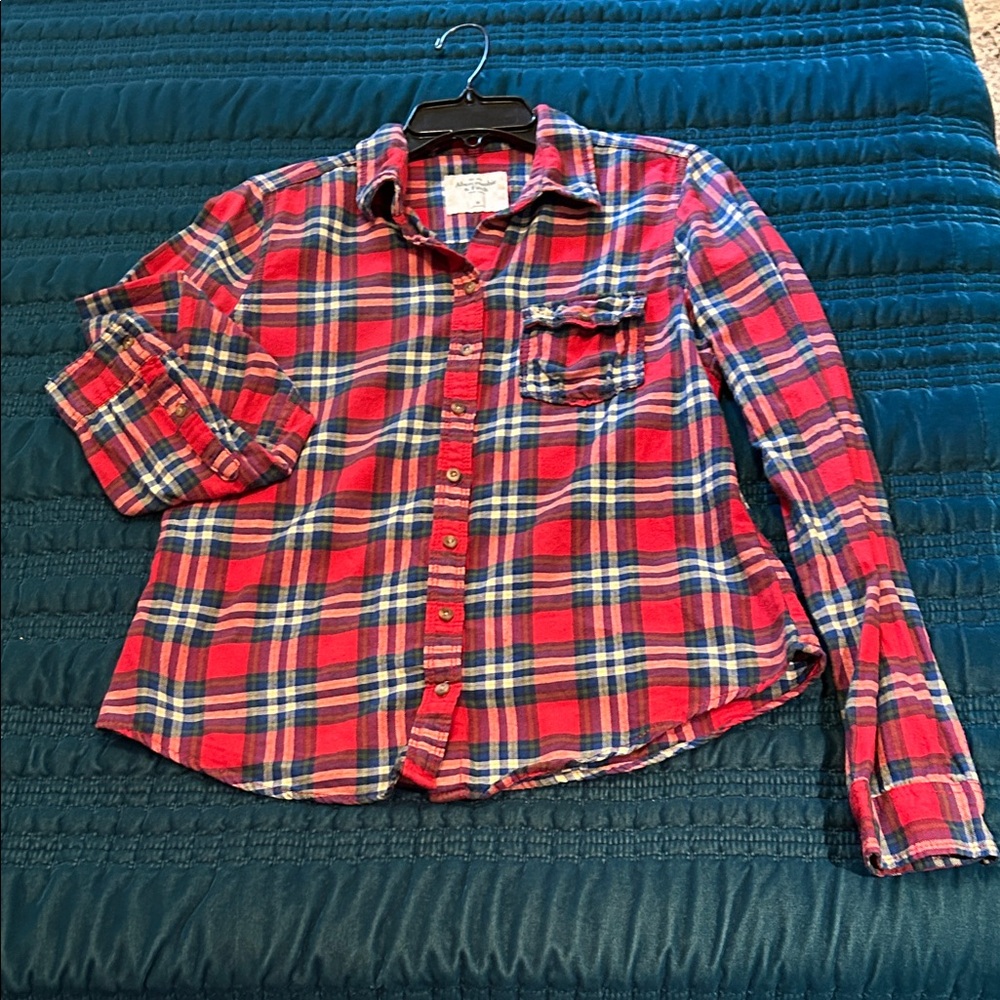 Abercrombie & Fitch Red and Blue Plaid Long Sleeve Shirt